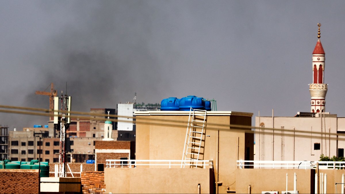 Biden: US Embassy Evacuation in Sudan Has Been Completed – NBC New York - Vimarsana News