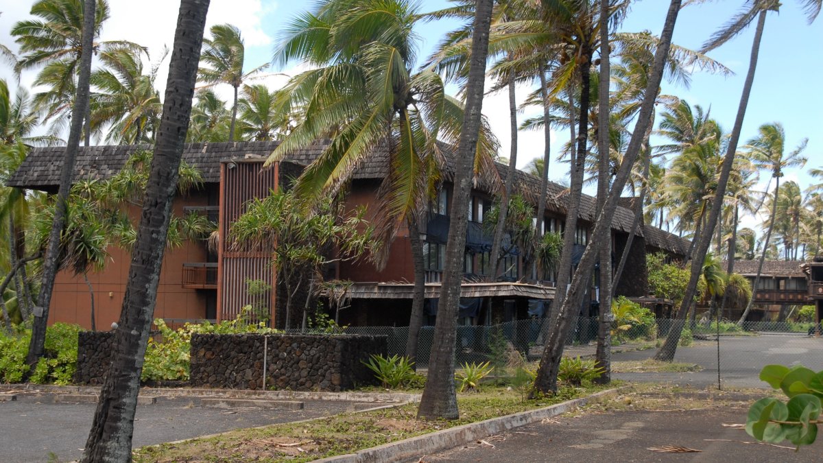 'Blue Hawaii': Resort Famous for Elvis' Movie Will Be Rebuilt – NBC New York - Vimarsana News