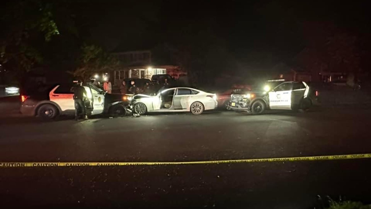 NJ Man Tries to Run Over Officers, Injures Police Dog in Evesham Township, Officials Say – NBC New York - Vimarsana News