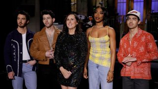 Kevin Jonas, Nick Jonas, and Joe Jonas of musical guest Jonas Bothers, host Molly Shannon, and Ego Nwodim in Studio 8H during Promos on Thursday, April 6, 2023 -- (Photo by: Rosalind OConnor/NBC via Getty Images)