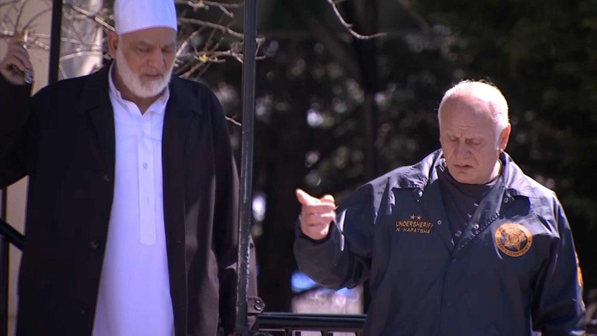 Paterson Ups Security at Mosques After Imam Stabbing Sunday – NBC New York - Vimarsana News
