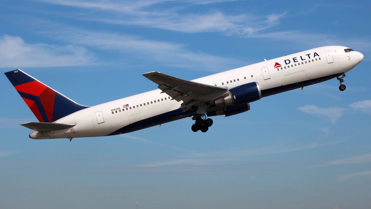 Delta Air Lines Sued Over Carbon Neutral Claims – NBC New York - Vimarsana News