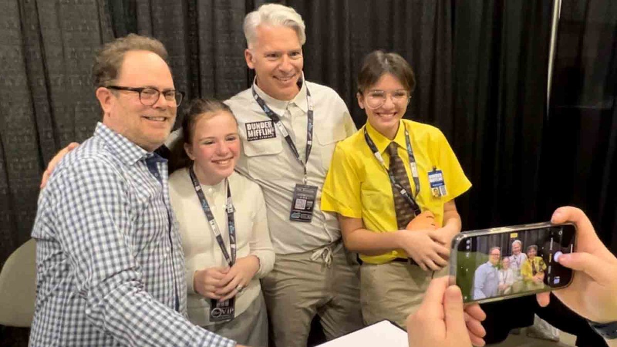 'The Office' Reunion Chicago: Fans meet Rainn Wilson, cast members – NBC New York - Vimarsana News