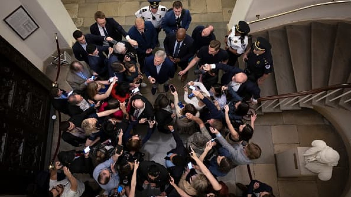 Traders Turn Optimistic on Debt Ceiling Deal — and One Strategist Says It's a 'Market Opportunity' – NBC New York - Vimarsana News