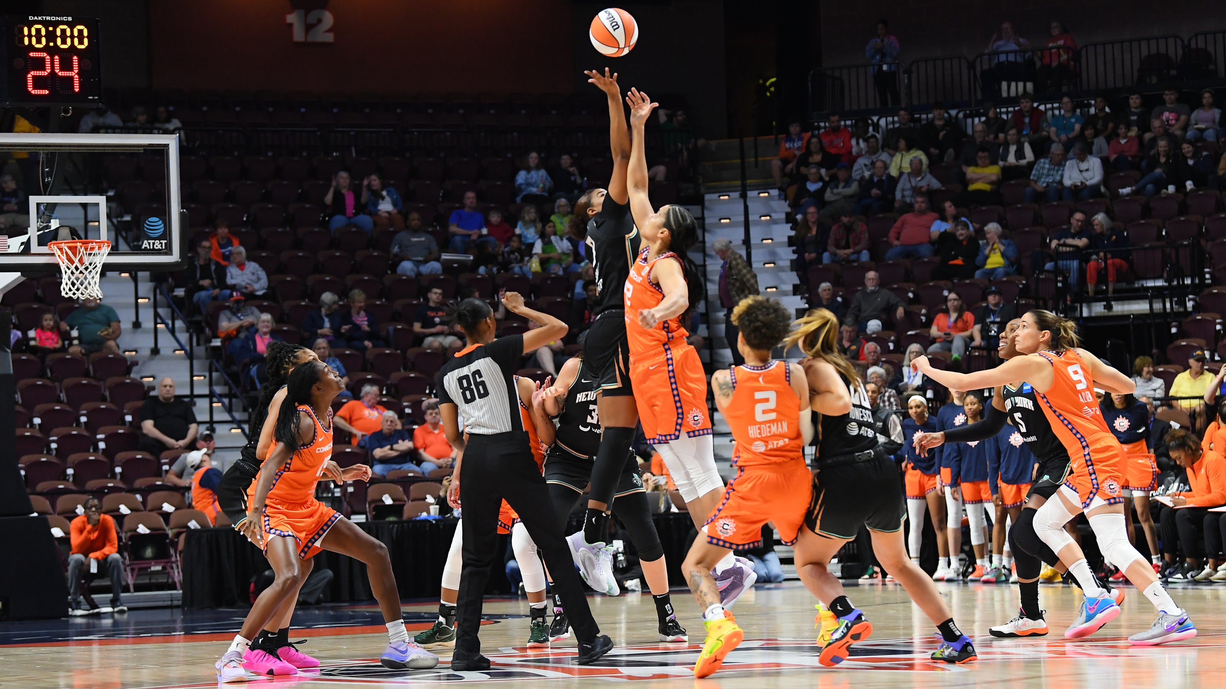 WNBA investigating Dearica Hamby's allegations that Aces bullied