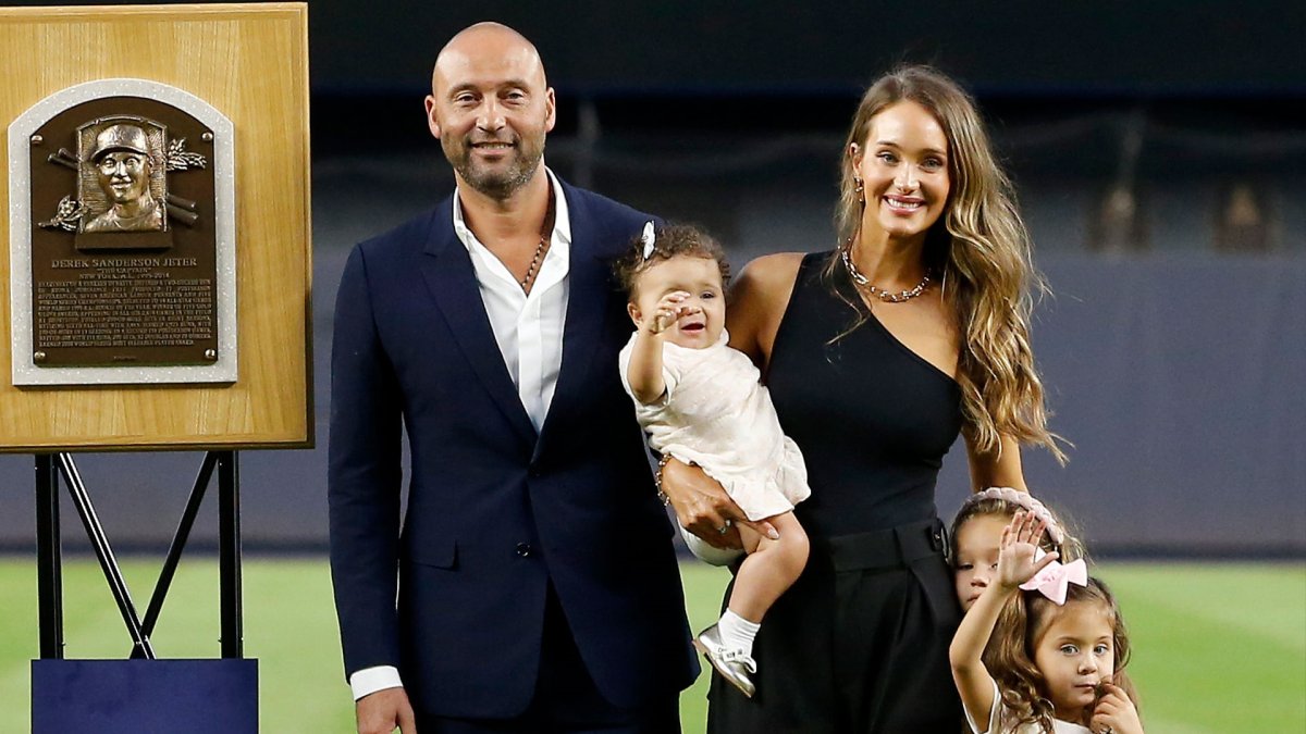 Derek Jeter Announces Birth of Son With Wife Hannah – NBC New York