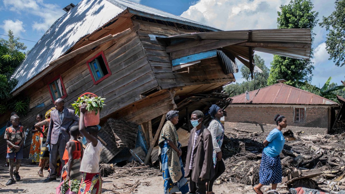 Africa News: Floods and Landslides Leave at Least 200 Dead in Congo – NBC New York - Vimarsana News