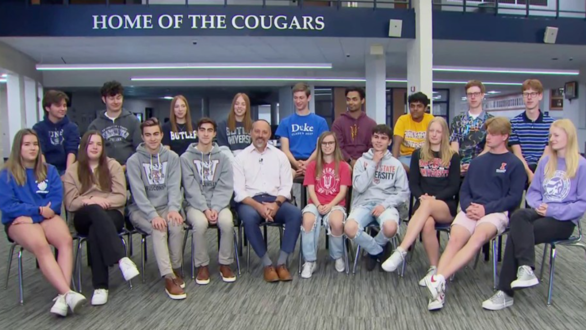 Illinois High School Graduation Features 12 Sets of Twins and 1 Set of Triplets in 2023 – NBC New York - Vimarsana News