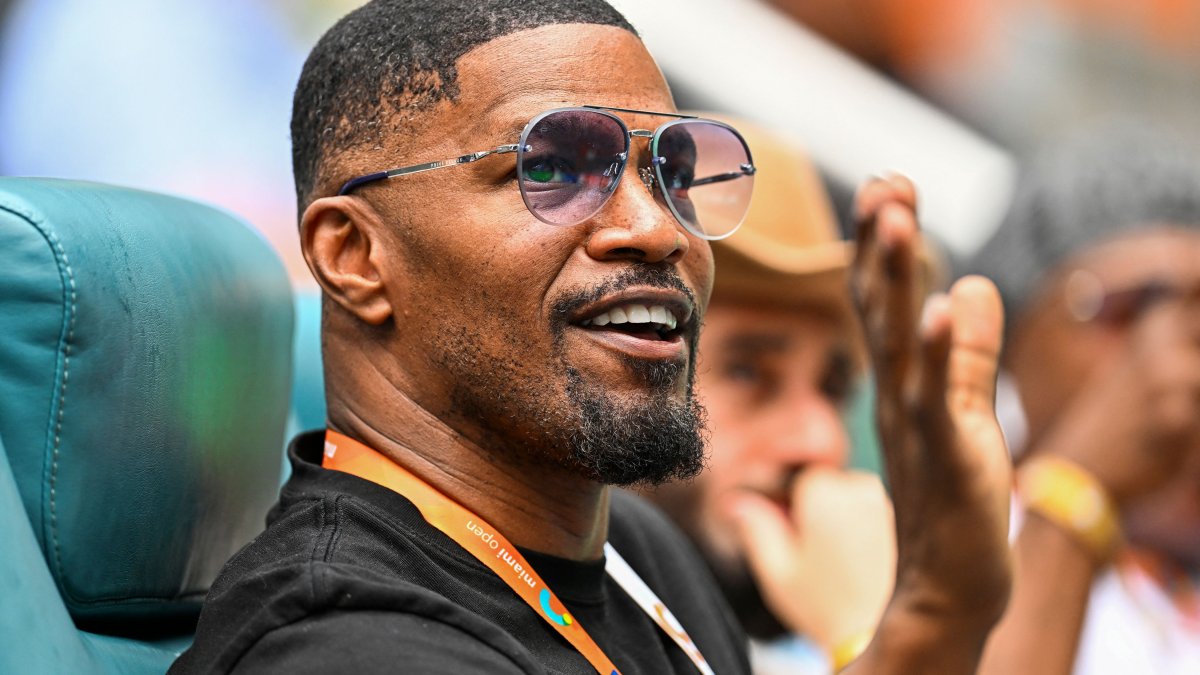 Jamie Foxx Breaks Silence After Suffering Medical Emergency NBC New York