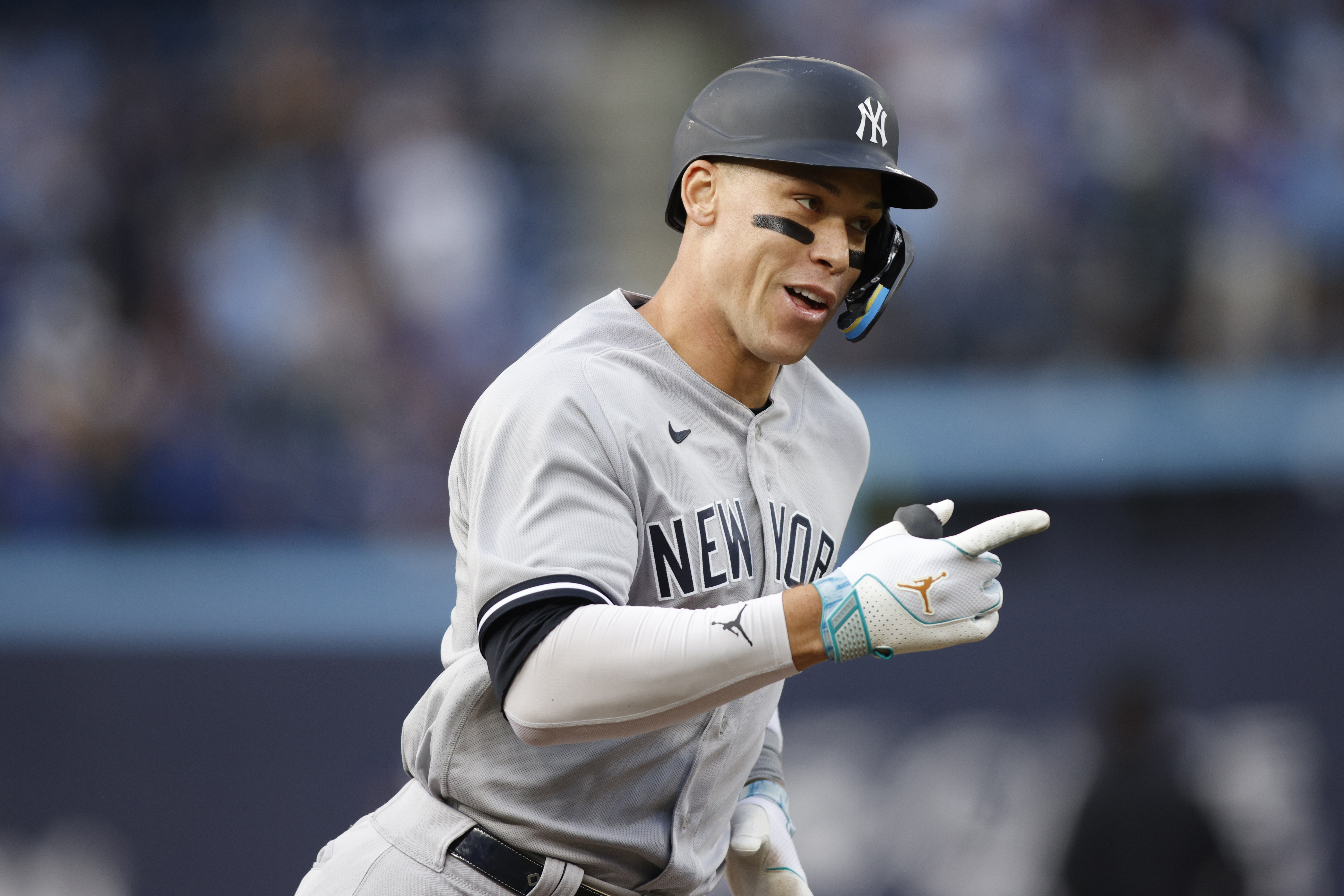 Was Aaron Judge Cheating in Game Vs. Blue Jays? – NBC New York