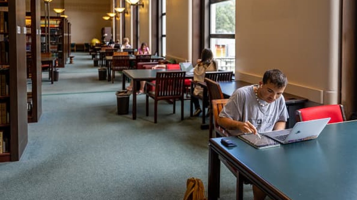 Supreme Court Block of Biden's Student Loan Forgiveness Could Cause College Enrollment to Fall, Experts Say - Vimarsana News