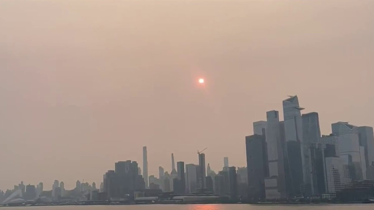 Smoke From Canadian Wildfires Triggers Air Quality Alerts For Nyc Area