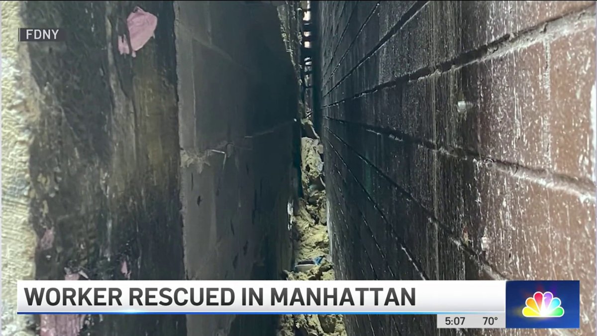 Construction worker rescued after 30-foot fall in Manhattan – NBC New York