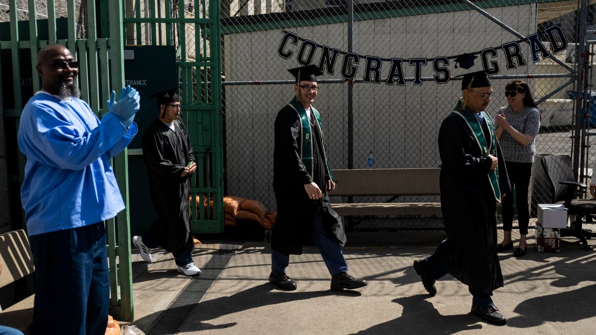 Pell Grant expansion set to give free college to thousands of prisoners – NBC New York - Vimarsana News