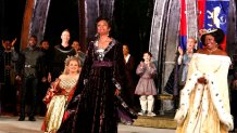 Performers take a bow at Shakespeare in the Park NY