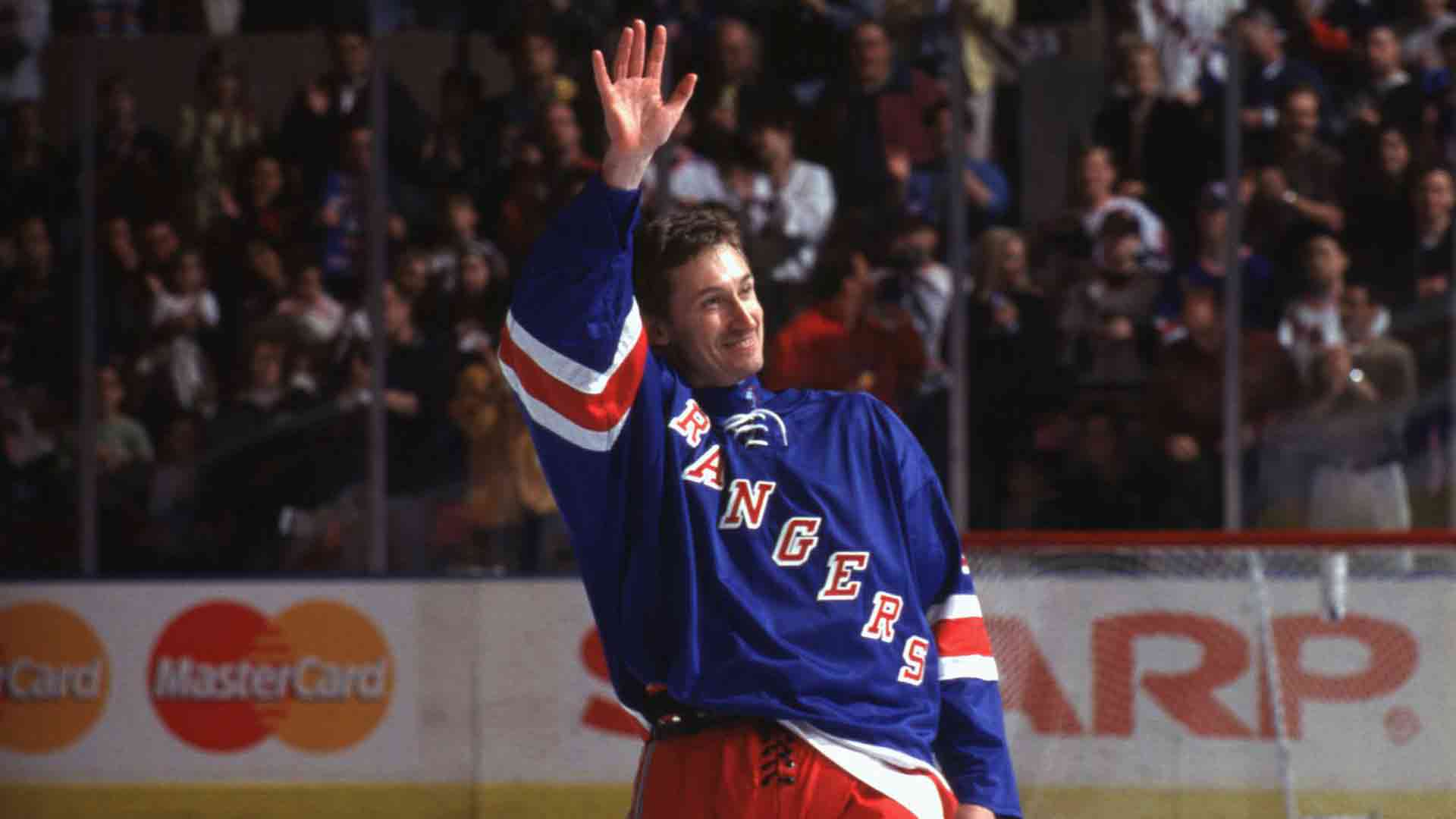 Wayne Gretzky Signed, Game-Worn Rookie Jersey Sells for $478,800