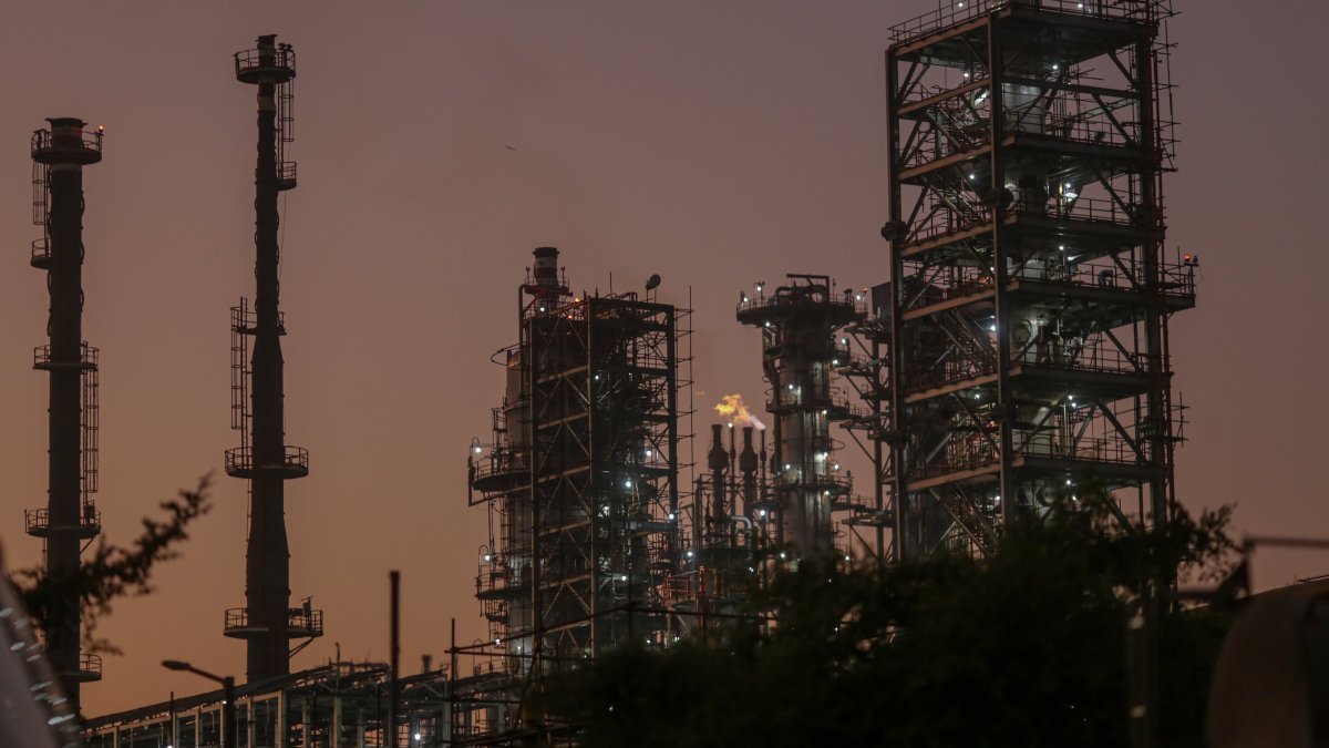 India's reliance on Russian oil may be 'approaching a limit' – NBC New York - Vimarsana News