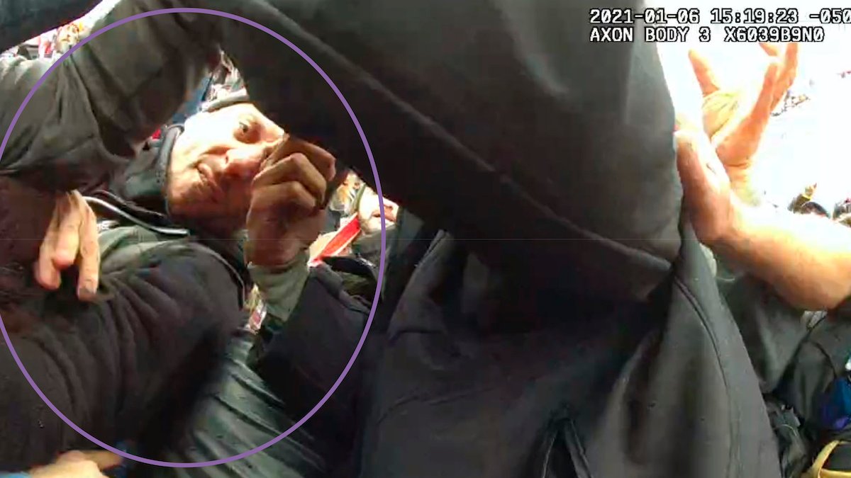 Jan. 6 rioter who stole Officer Fanone's badge, radio gets 4-year sentence – NBC New York - Vimarsana News