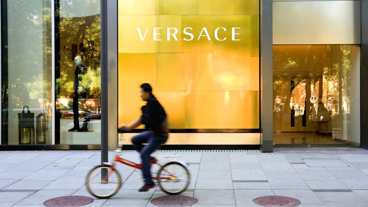 Coach owner Tapestry to acquire Michael Kors, Jimmy Choo parent Capri Holdings for $8.5 billion – NBC New York - Vimarsana News