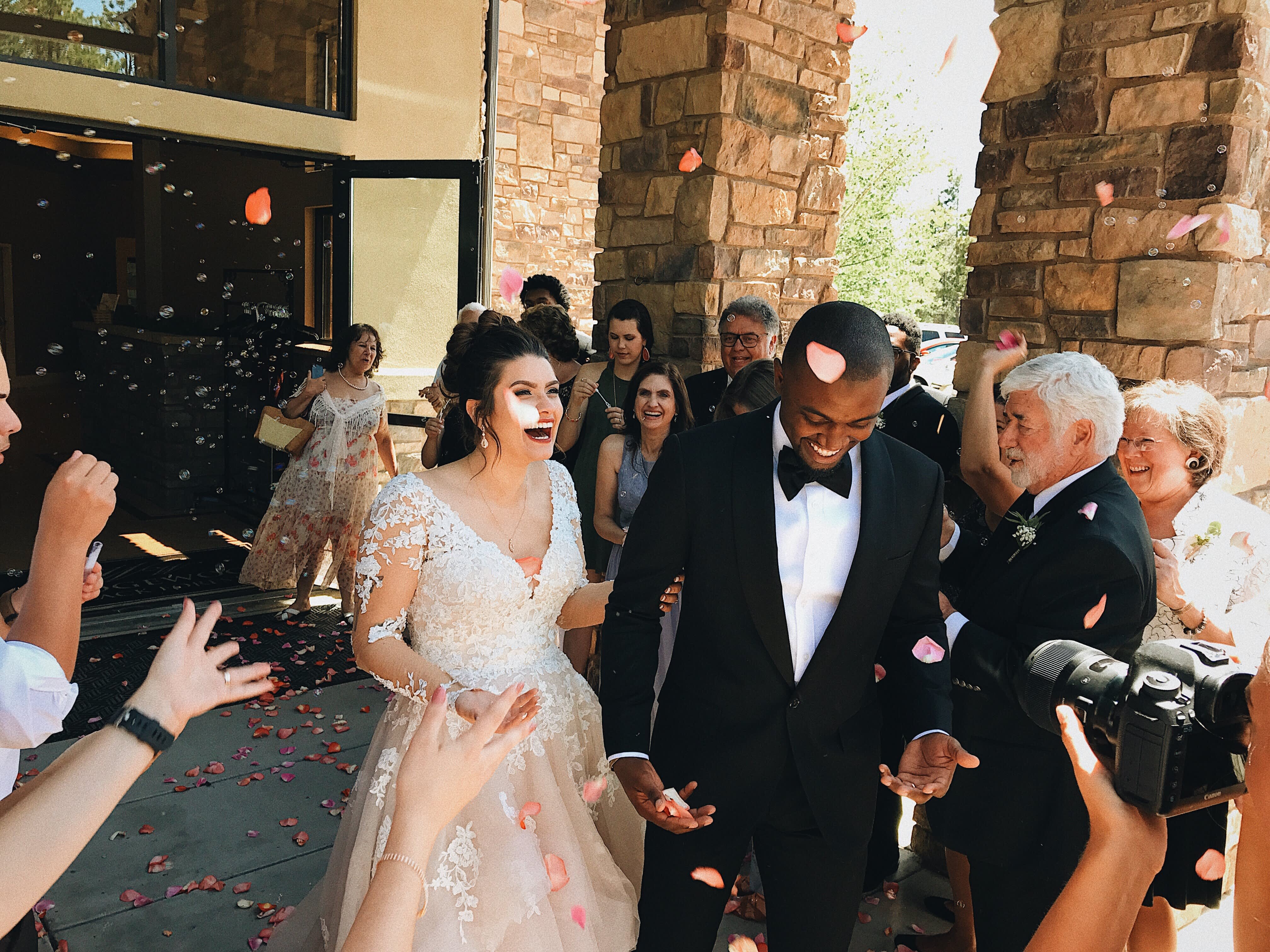 Couples leverage 'something borrowed' to cut wedding costs – NBC New York - Vimarsana News