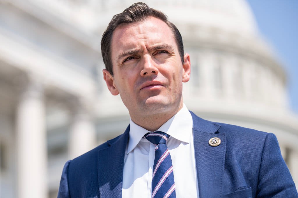 Top Republican China hawk says White House investment restrictions fall short - Vimarsana News