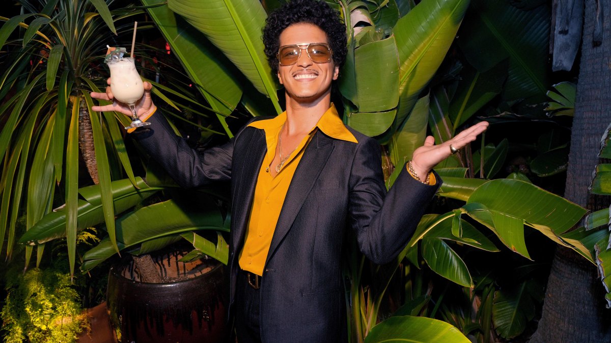 Bruno Mars reveals the No. 1 skill that's helped him succeed – NBC New York - Vimarsana News