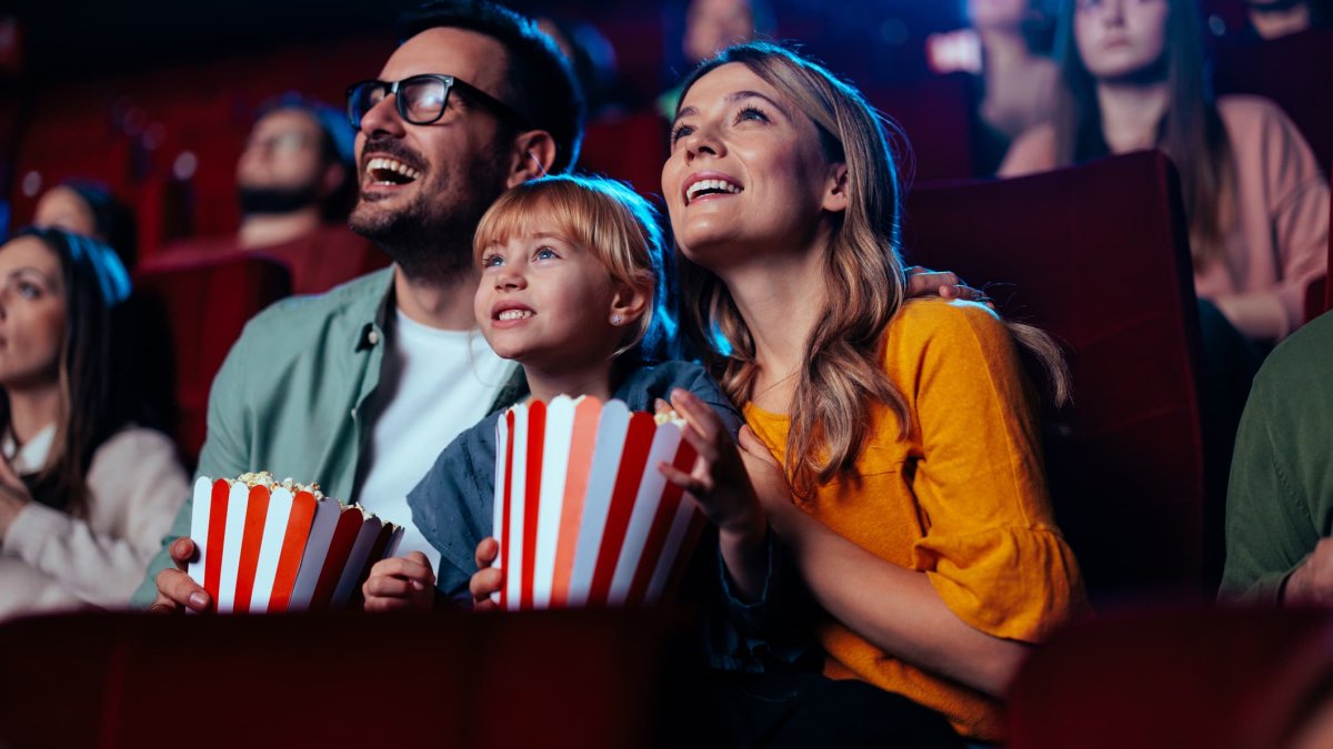 National Cinema Day: Here's how to get $4 tickets to see 'Barbie' and 'Oppenheimer' – NBC New York - Vimarsana News