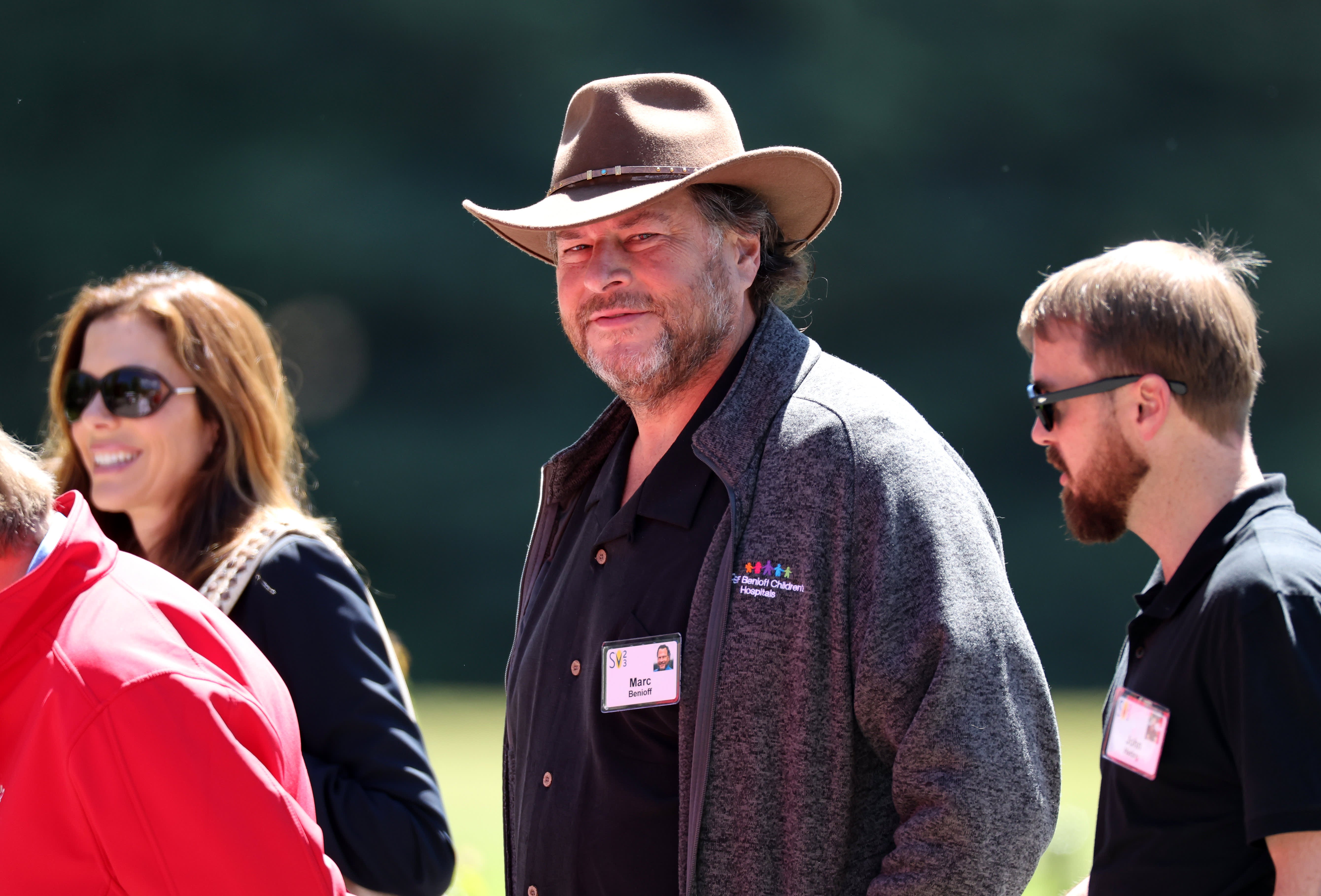 Salesforce shares pop on earnings beat and optimistic forecast - Vimarsana News