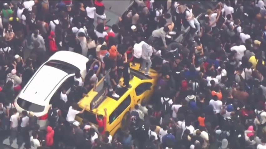 NYPD searching for young people tied to Union Square chaos