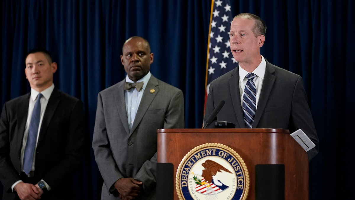 California police officers arrested in FBI corruption probe – NBC New York - Vimarsana News