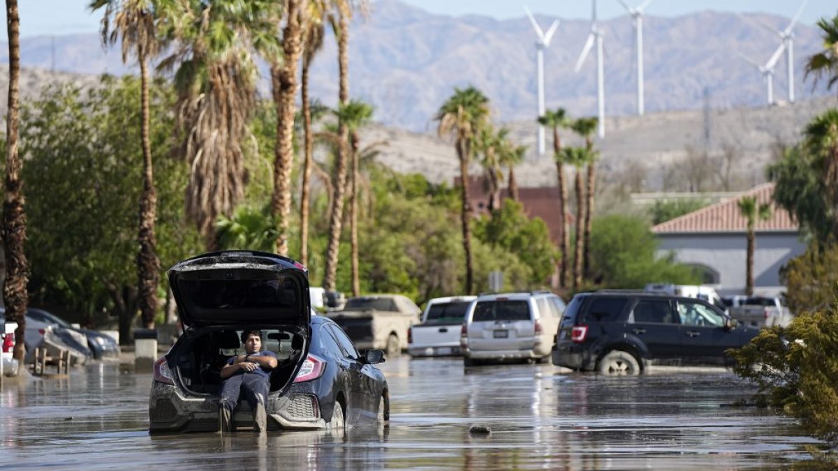 Hilary heads to Oregon and Idaho after flooding California – NBC New York - Vimarsana News
