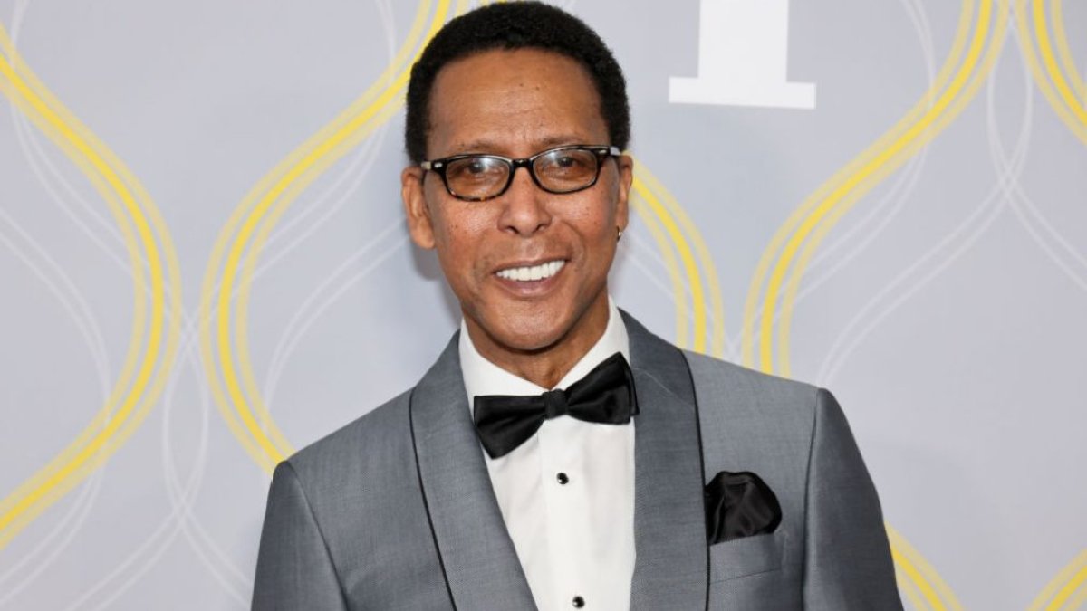 Ron Cephas Jones, Emmy-winning 'This Is Us' Star, dead at 66 – NBC New York - Vimarsana News