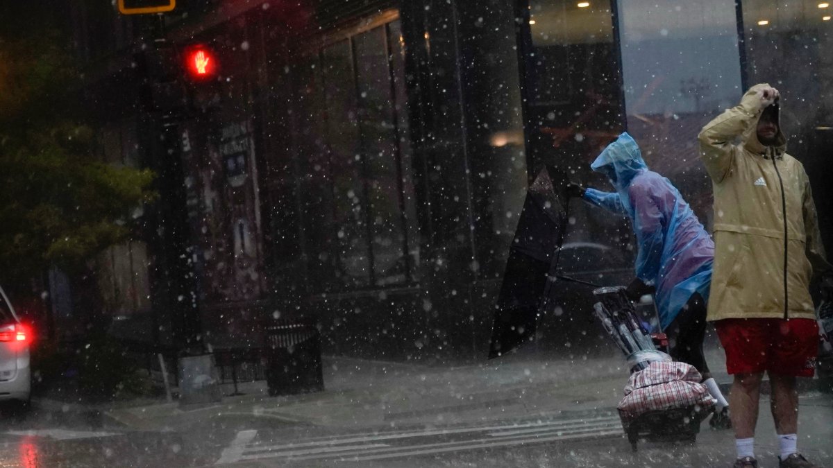 Thousands Of Flight Cancellations As Storms Hit Eastern Us Nbc New York Thousands Of Flight Cancellations As Storms Hit Eastern Us Nbc New York