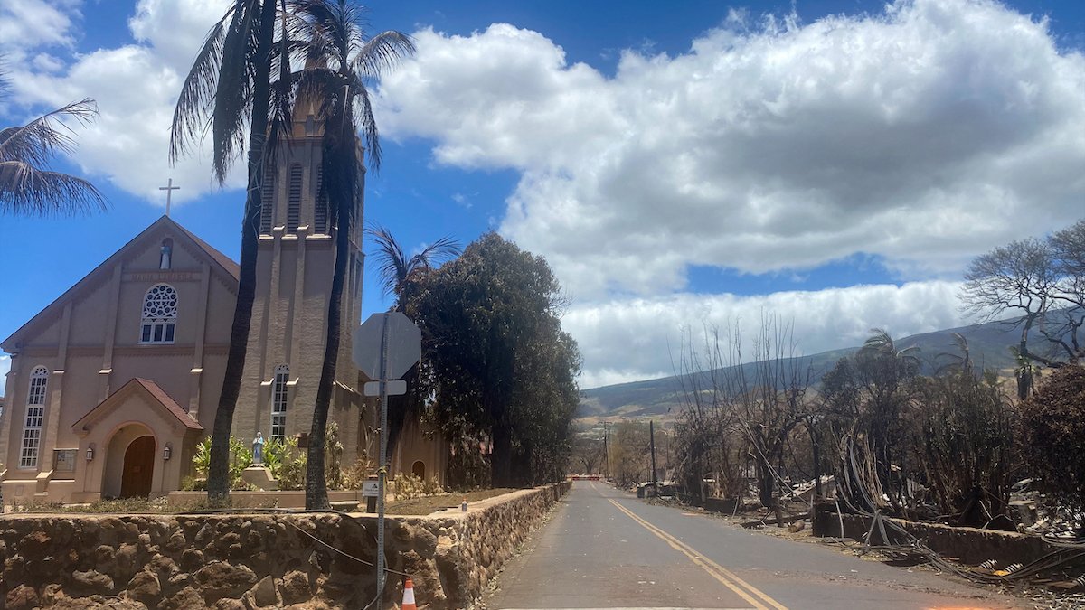 Maria Lanakila Catholic Church unscathed by Maui fire that burned
