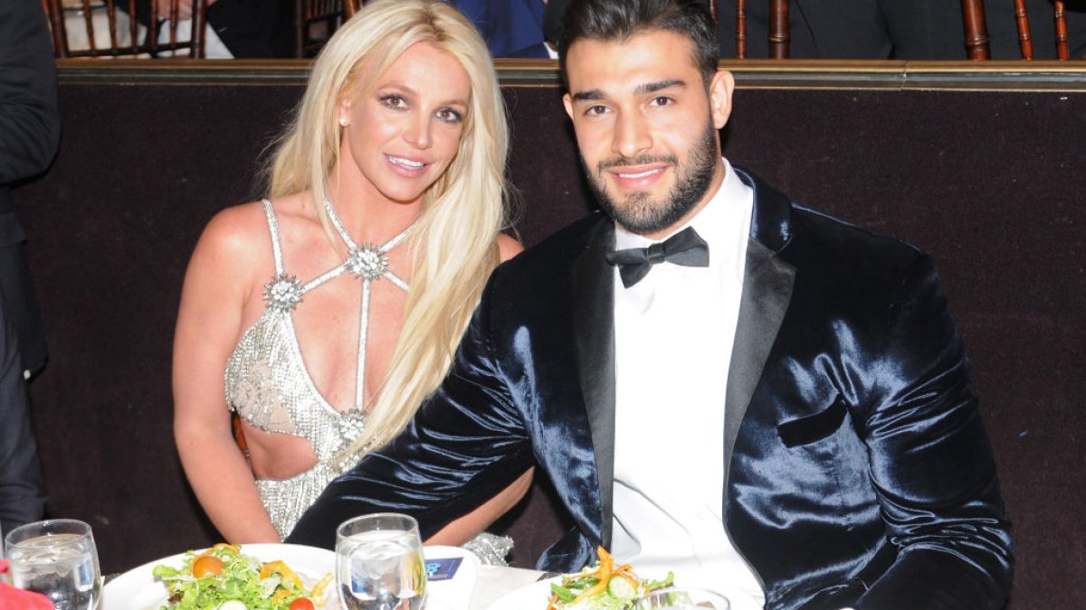 Britney Spears' husband Sam Asghari breaks silence after filing for divorce – NBC New York - Vimarsana News