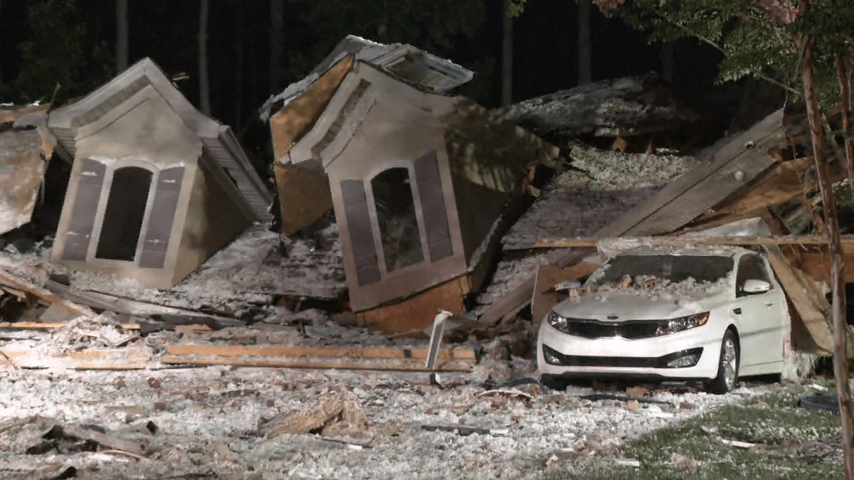 Titans player Caleb Farley's father killed in house blast