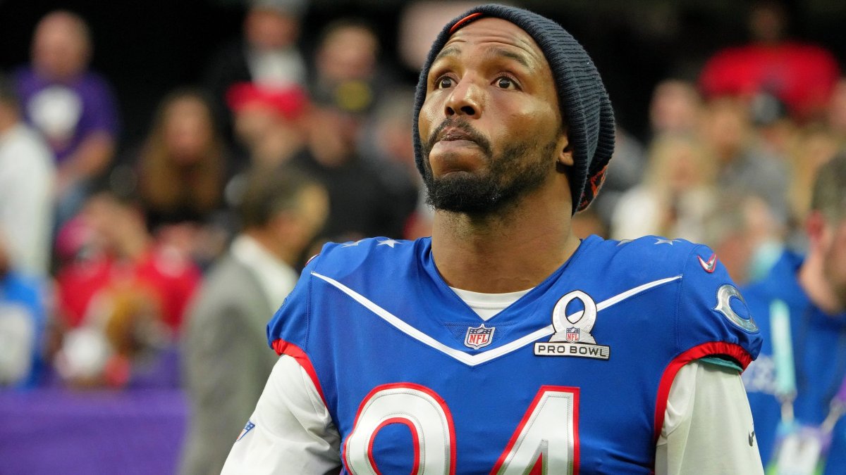 NFL DE Robert Quinn arrested on hitandrun, assault charges NBC New York