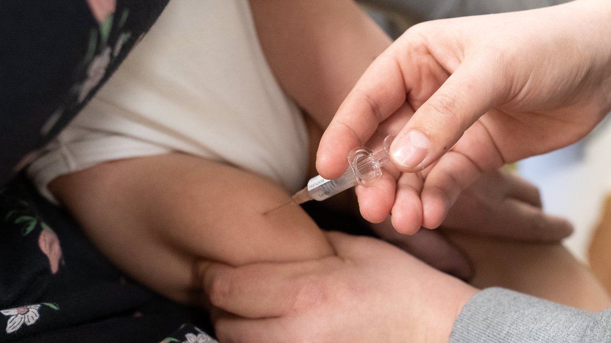 CDC recommends Pfizer maternal RSV vaccine to protect infants, paving way for fall availability