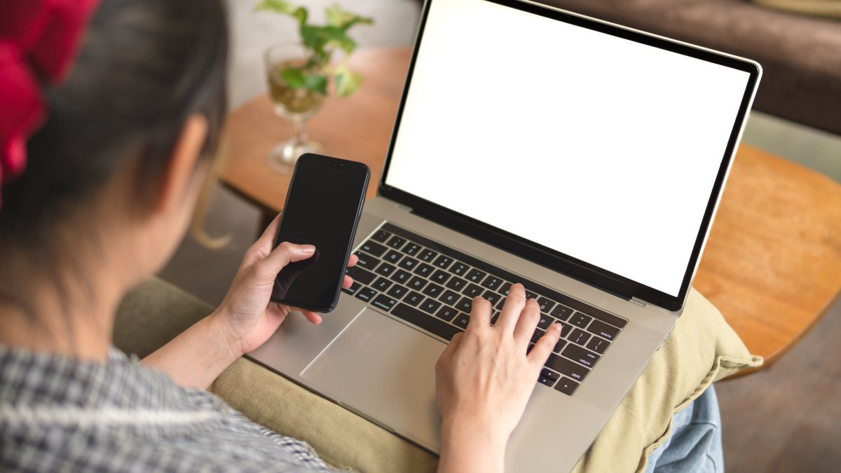 CEO, ex-NSA hacker says 'people hate' this advice—but it's your 'single biggest' protection from scams – NBC New York - Vimarsana News