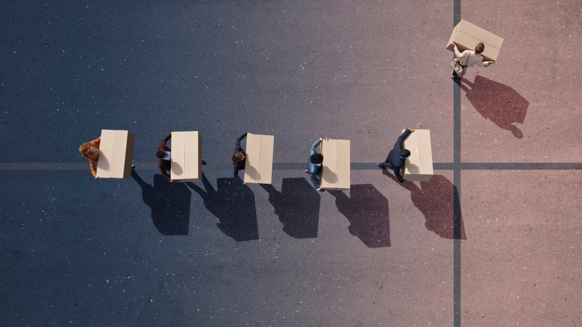 'Companies are daring employees to quit': Why RTO mandates are layoffs in disguise, according to workplace experts – NBC New York - Vimarsana News