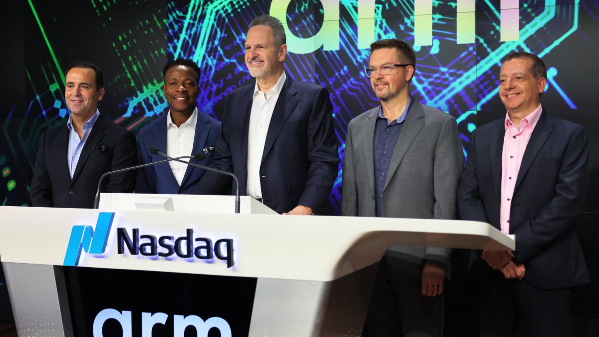 CNBC Daily Open: Arm's surge lends helping hand to banks - Vimarsana News