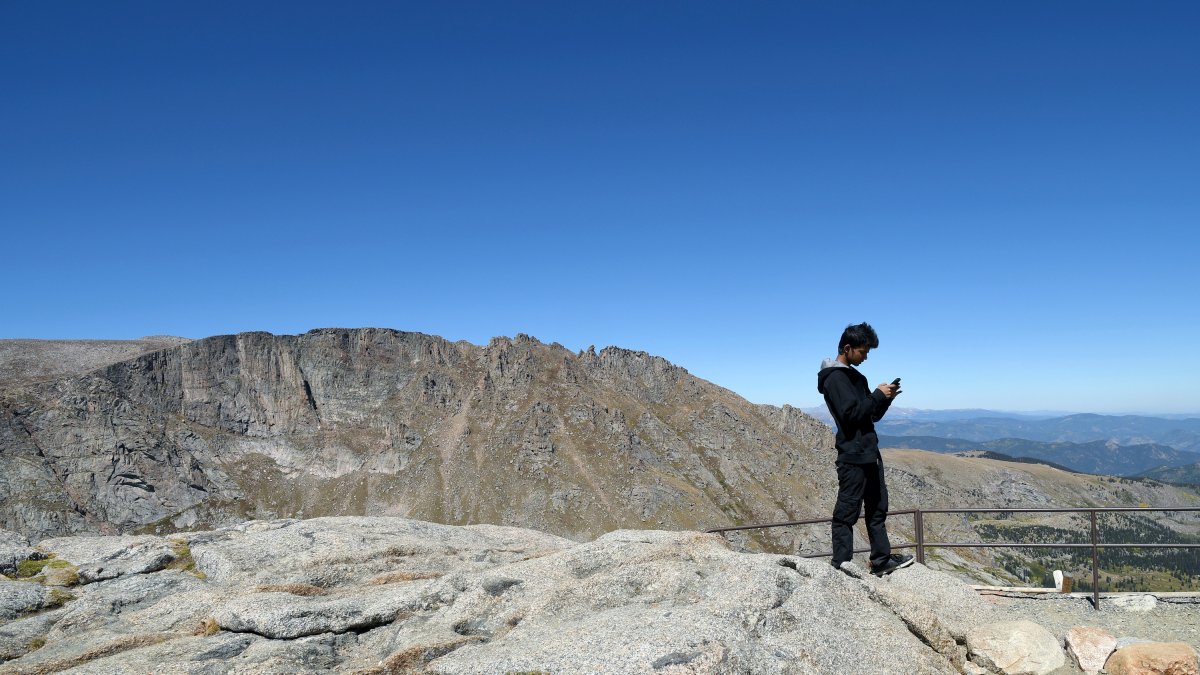 Colorado mountain tied to 1864 massacre is renamed Mount Blue Sky – NBC New York - Vimarsana News