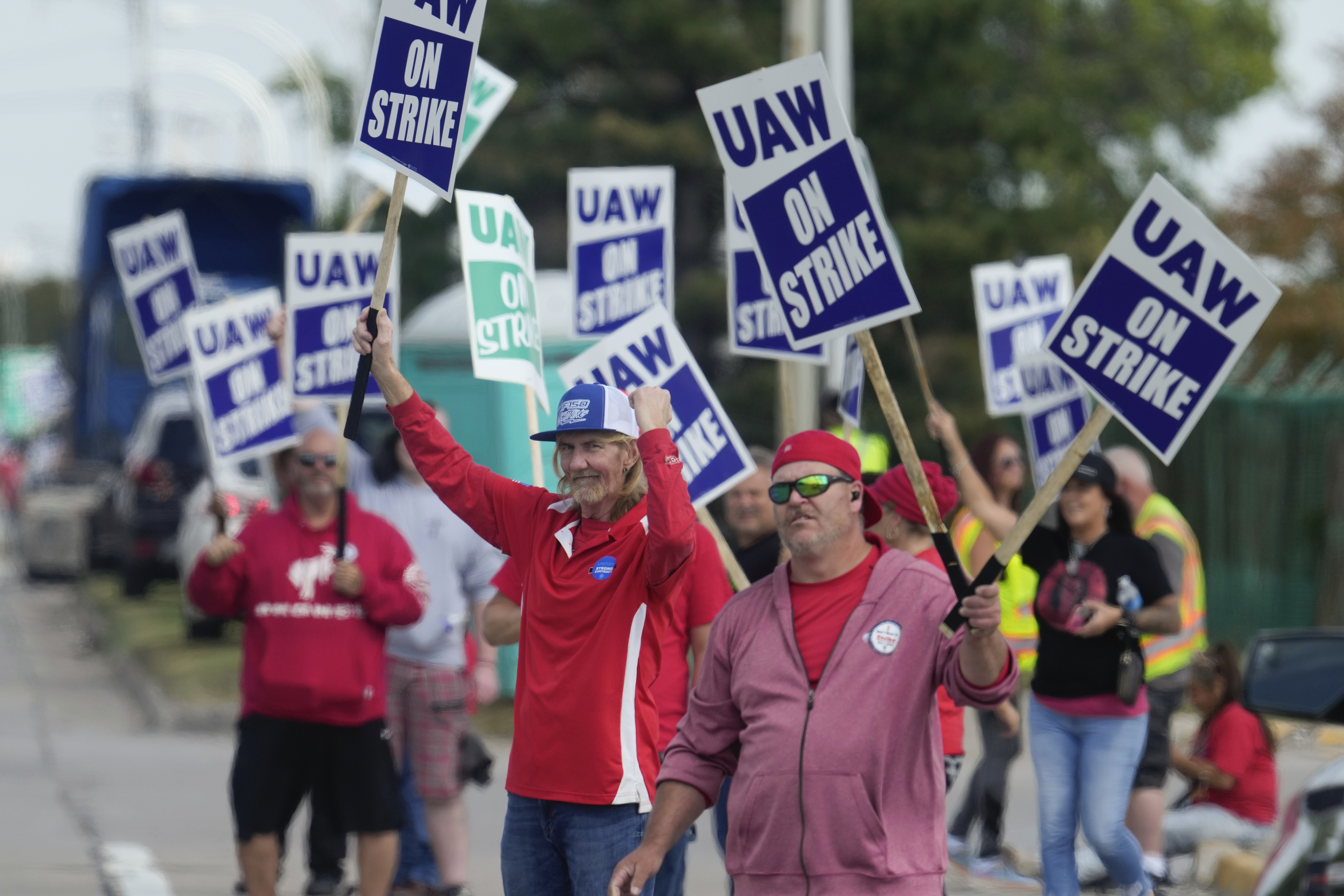 United Auto Workers Strike Put Biden’s Goals For Labor And Climate At ...