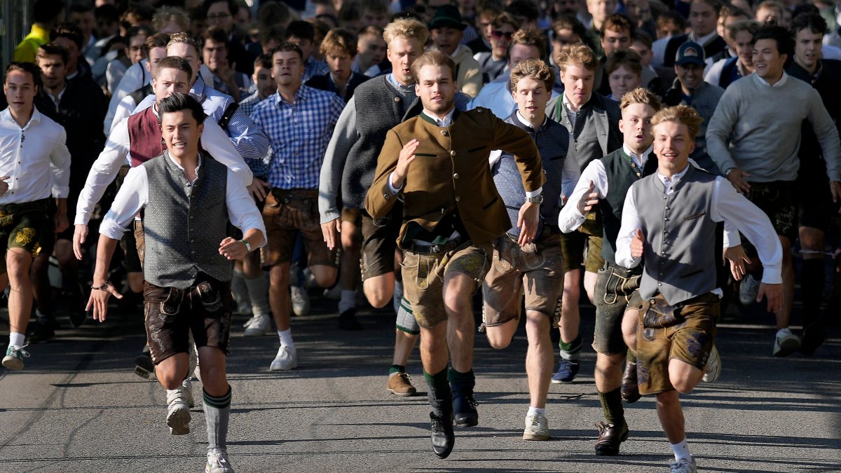 Oktoberfest officially opens in Munich – NBC New York - Vimarsana News