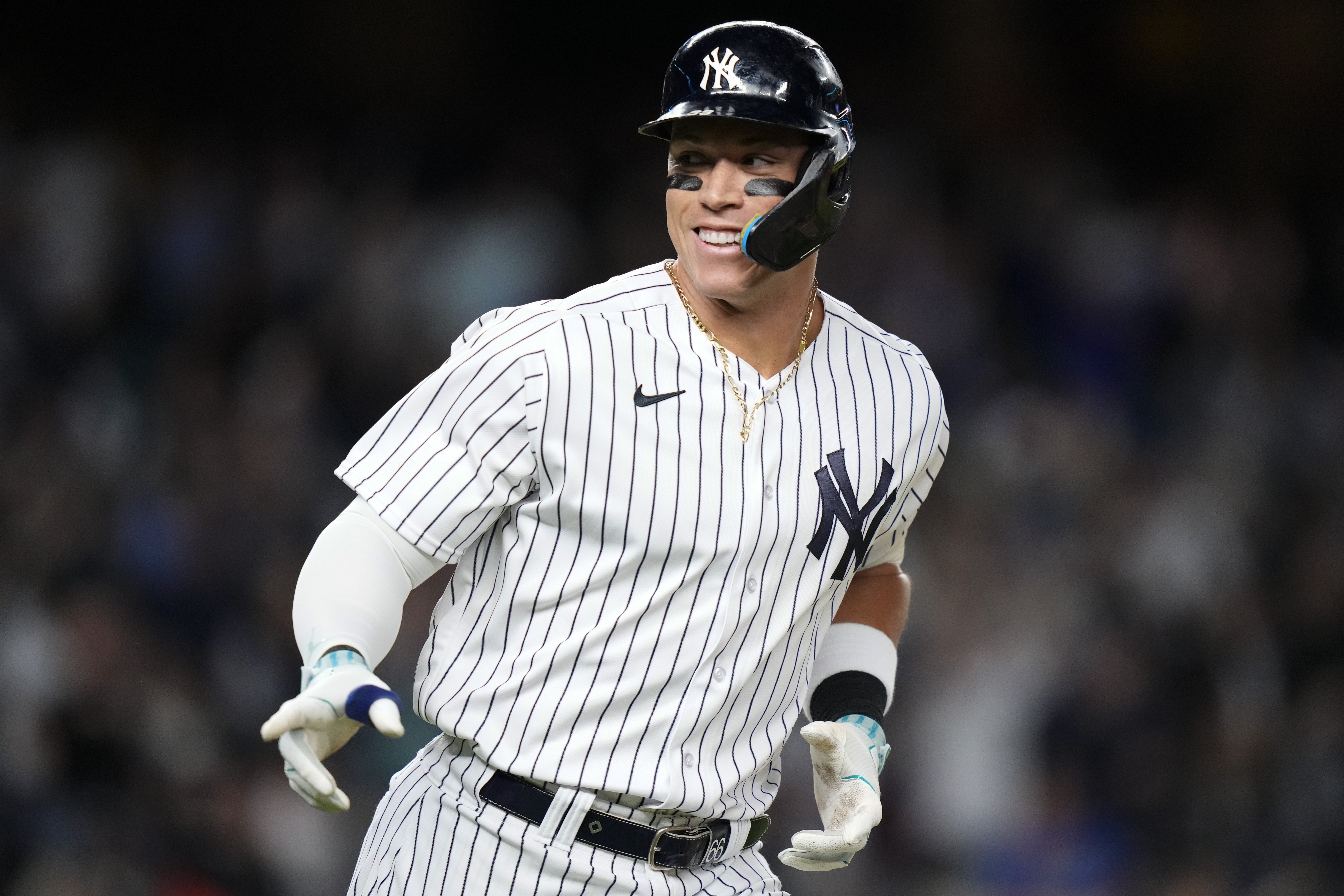 Yankees and Diamondbacks rained out for Saturday; game rescheduled for  Monday – NBC New York