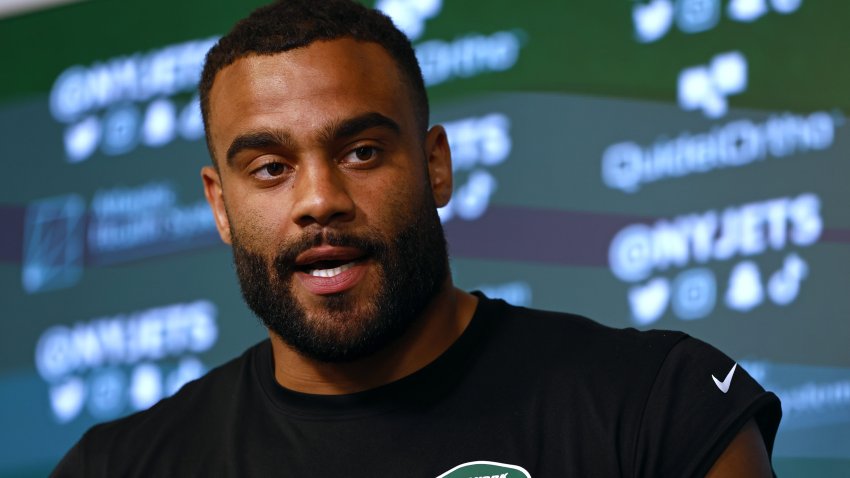 FLORHAM PARK, NEW JERSEY – JUNE 6: Defensive lineman Solomon Thomas #94 of the New York Jets talks with reporters after the teams OTAs at Atlantic Health Jets Training Center on June 6, 2023 in Florham Park, New Jersey. (Photo by Rich Schultz/Getty Images)