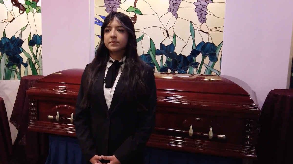 Gen Z mortician on a mission to demystify death, funeral industry – NBC New York - Vimarsana News
