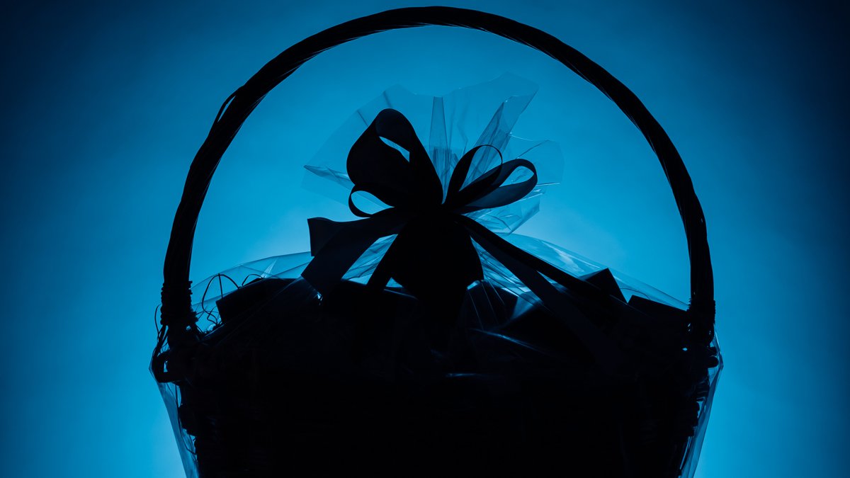 Dad nervous for vasectomy gets funny gift basket – NBC New York - Vimarsana News