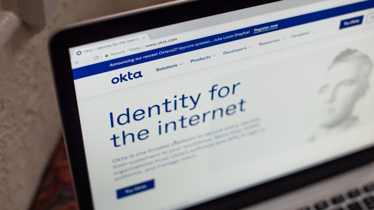 Okta cybersecurity breach wipes out more than $2 billion in market cap - Vimarsana News