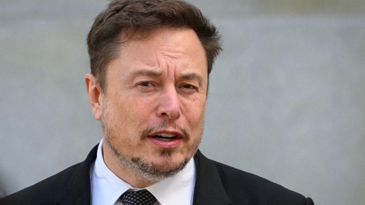 Tesla shares drop 5% on Panasonic battery warning, down 18% since Q3 earnings report - Vimarsana News